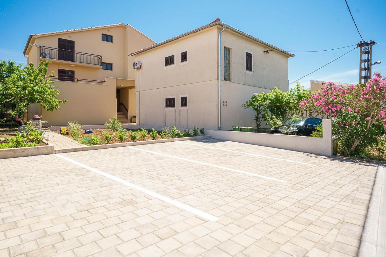 Family Petrov Apartments Vodice Dış mekan fotoğraf