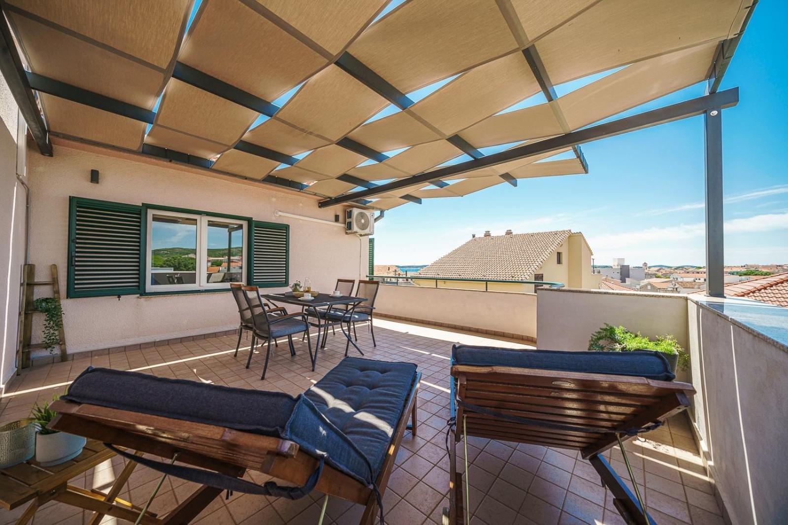 Family Petrov Apartments Vodice Dış mekan fotoğraf